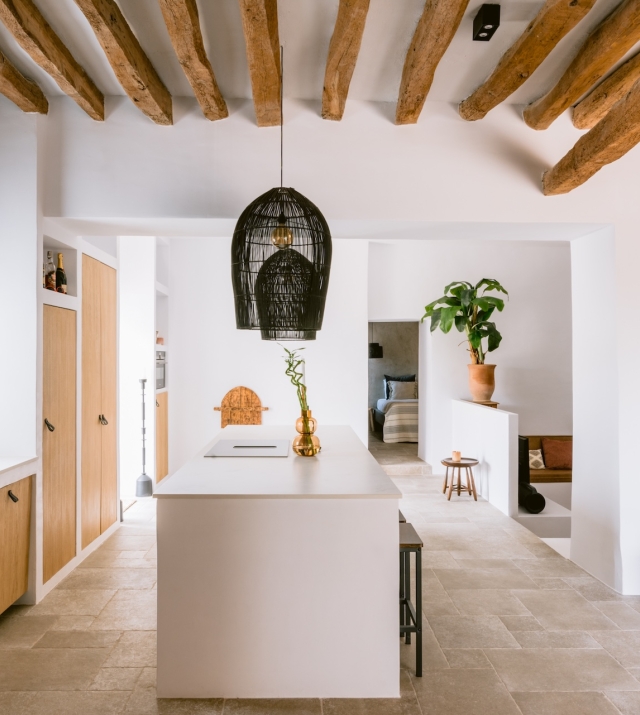 Resa Estates finca sale koop ibiza Jorge kitchen.jpg